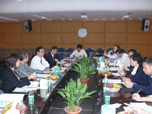 汶川县向导在广东省向导陪同下到我公司考察-伟昌铝材