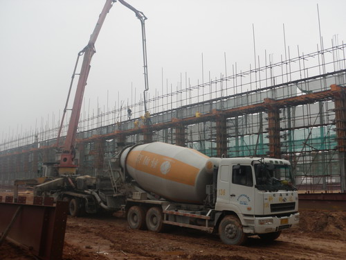 虎年9393体育开胜景,新厂建设喜人心-伟昌铝材