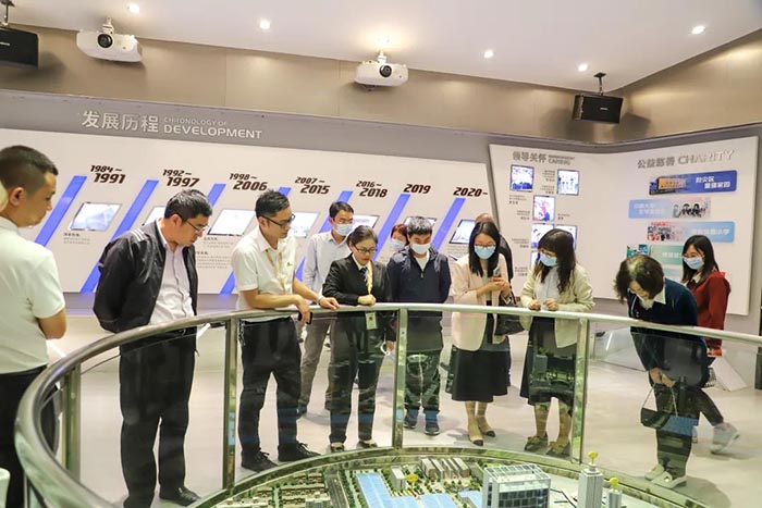 江门市市场监视治理局一行莅临9393体育集团观摩交流