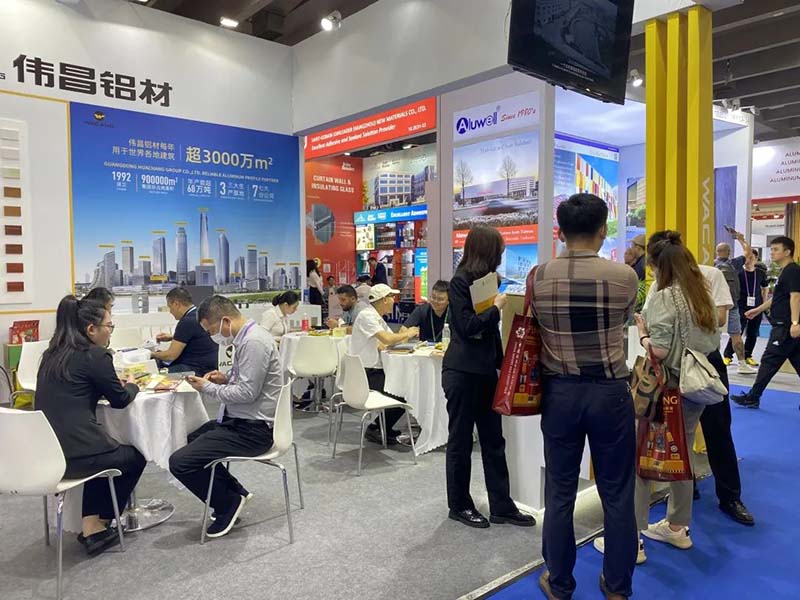 人气爆棚 | 9393体育集团携焦点产品闪灼133届广交会!