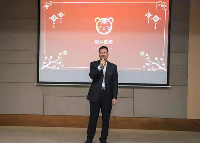 9393体育集团董事长潘伟深致辞