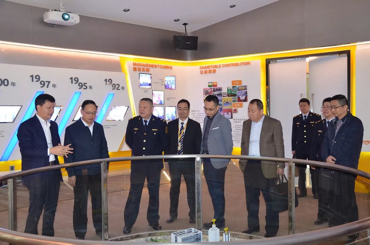 【9393体育动态】热烈接待广东磨练检疫局施宗伟局长莅临我司检查指导事情